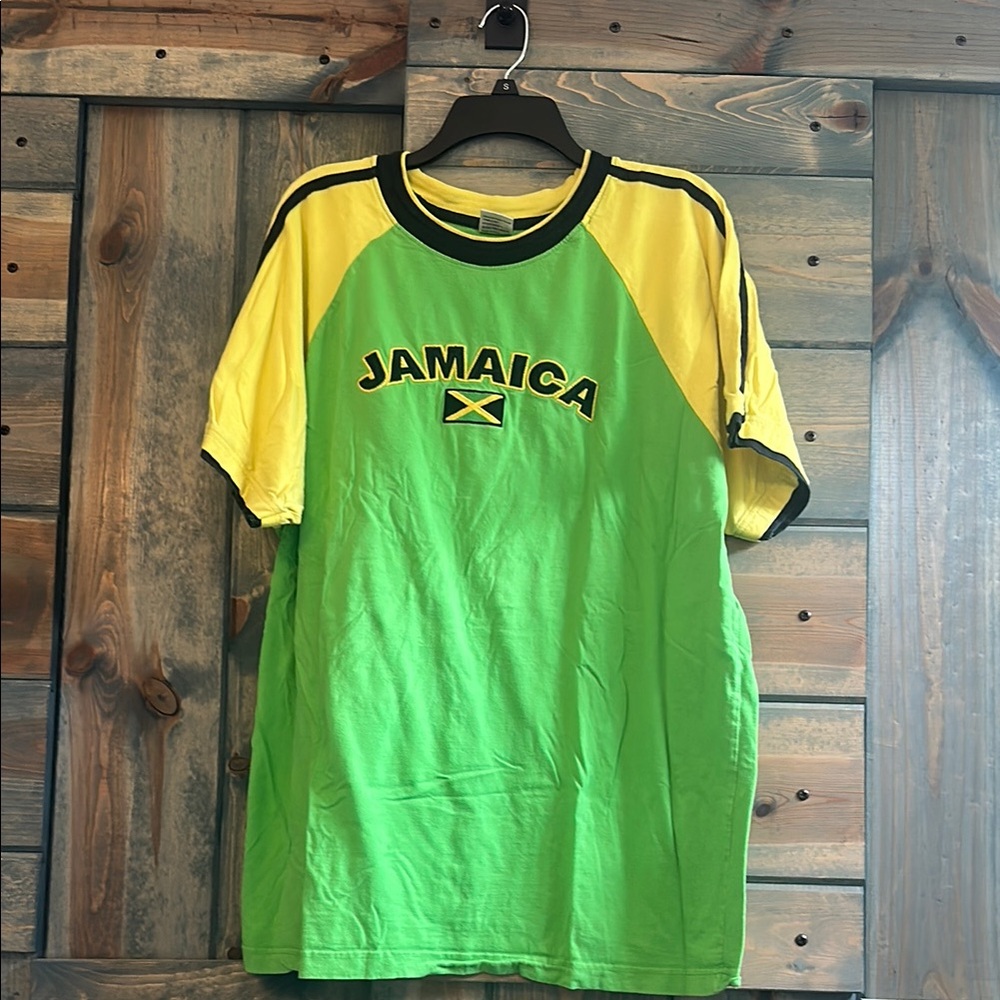 Jamaica Graphic T-Shirt in Green and Yellow